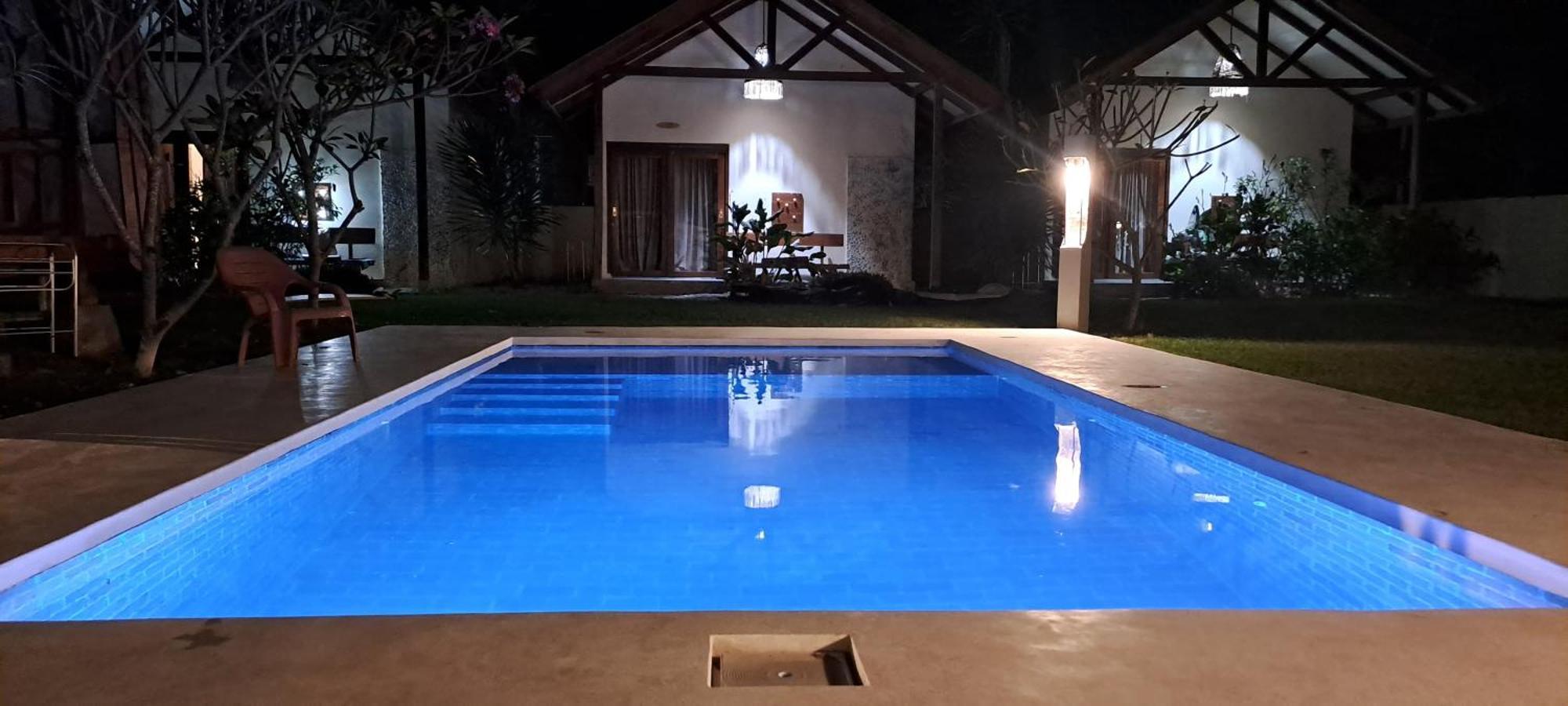 Outside Bungalow Sekongkang Εξωτερικό φωτογραφία